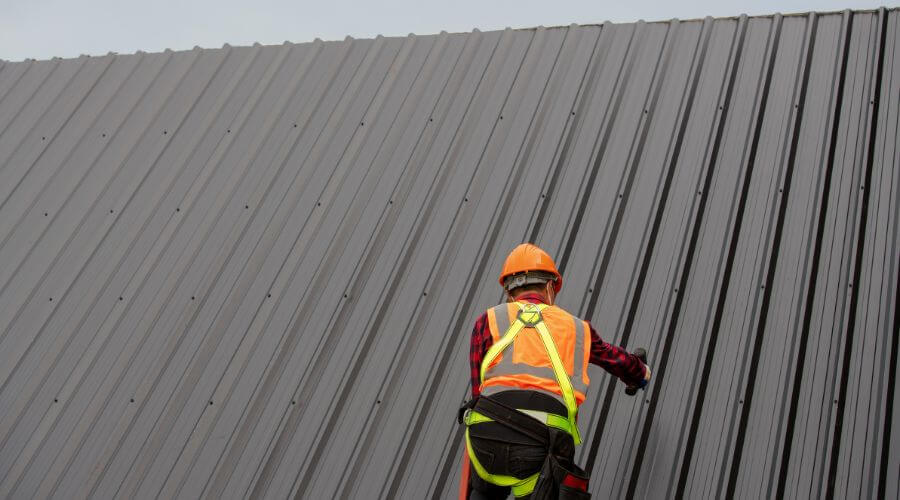 Professional residential roofers in Galata, MT